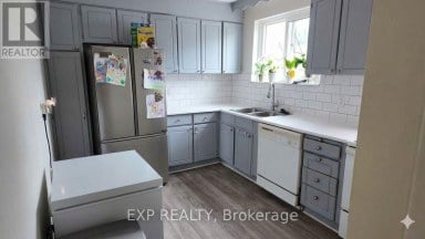 23 CHAPMAN AVENUE Toronto (O'Connor-Parkview) Ontario photo 7