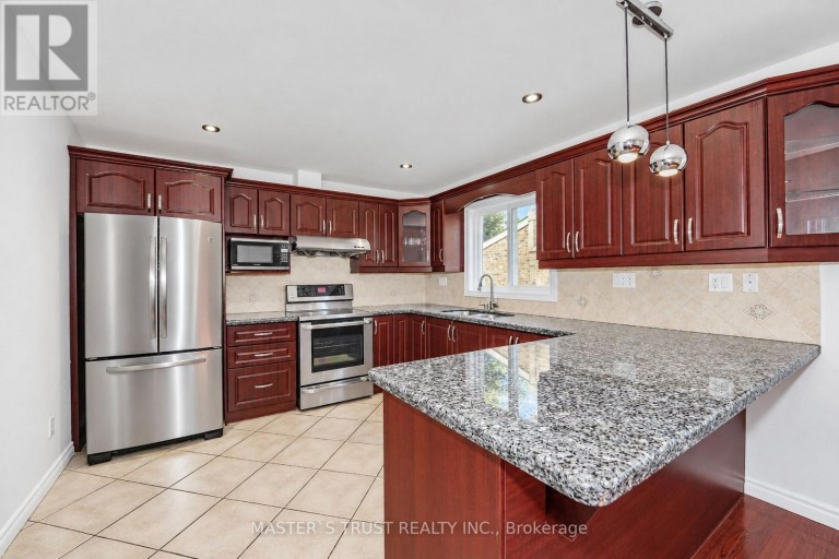 3 LONGBOW SQUARE, Toronto (Steeles), Ontario, M1W2W6