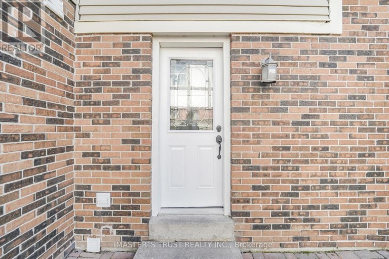 3 LONGBOW SQUARE, Toronto (Steeles), Ontario, M1W2W6