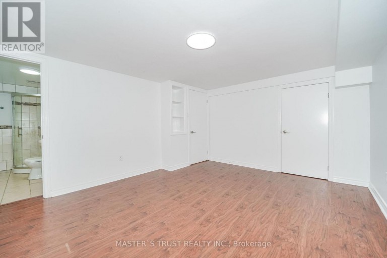3 LONGBOW SQUARE, Toronto (Steeles), Ontario, M1W2W6