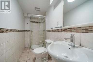 3 LONGBOW SQUARE Toronto (Steeles) Ontario photo 23
