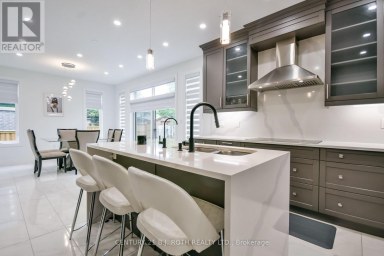 41 AUBURN COURT Barrie (Ardagh) Ontario photo 19