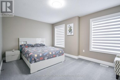 41 AUBURN COURT Barrie (Ardagh) Ontario photo 28