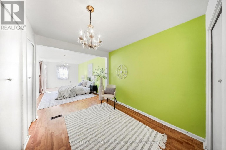 209 CLIFF ROAD, Barrie (South Shore), Ontario, L4N3X5