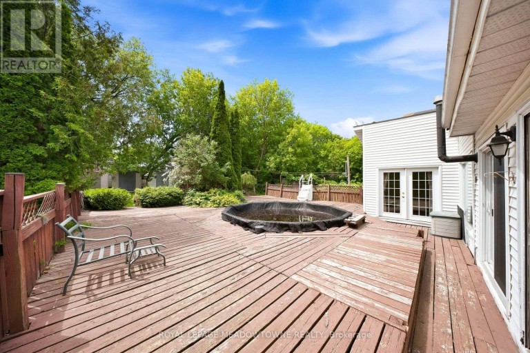 209 CLIFF ROAD, Barrie (South Shore), Ontario, L4N3X5