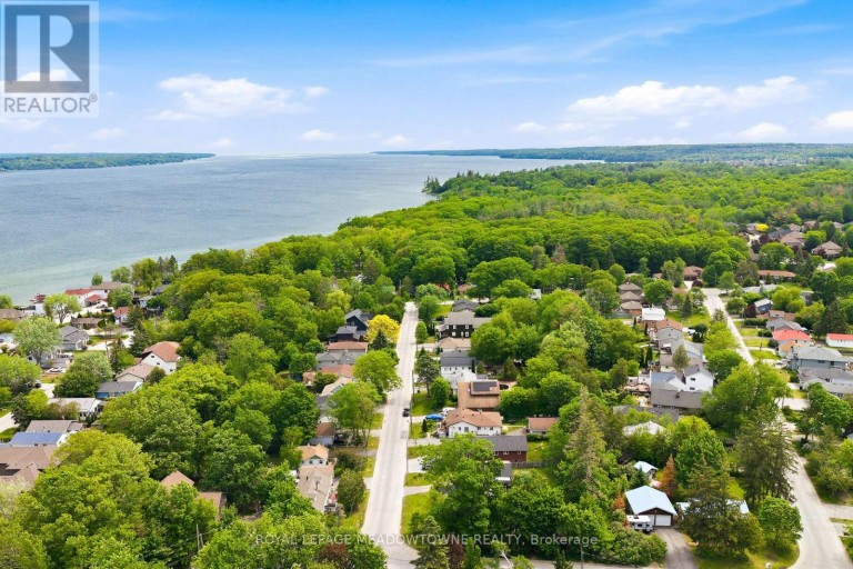 209 CLIFF ROAD, Barrie (South Shore), Ontario, L4N3X5