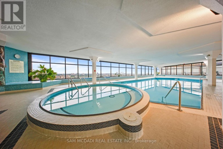 1007 - 1300 BLOOR STREET, Mississauga (Applewood), Ontario, L4Y3Z2