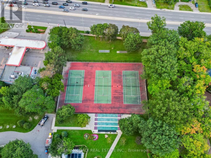 1007 - 1300 BLOOR STREET, Mississauga (Applewood), Ontario, L4Y3Z2