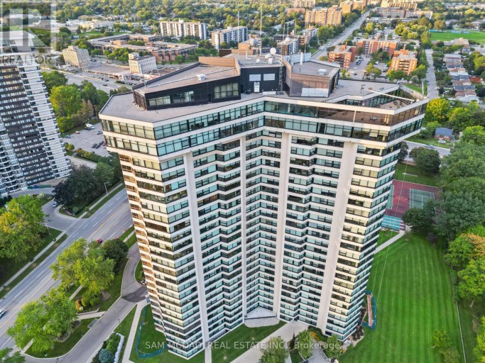 1007 - 1300 BLOOR STREET, Mississauga (Applewood), Ontario, L4Y3Z2