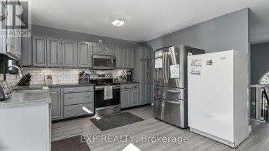3137 RIVER STREET Brooke-Alvinston (Brooke Alvinston) Ontario photo 13