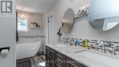 3137 RIVER STREET Brooke-Alvinston (Brooke Alvinston) Ontario photo 20
