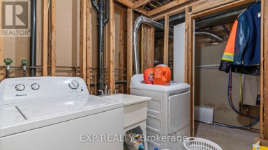 3137 RIVER STREET Brooke-Alvinston (Brooke Alvinston) Ontario photo 27