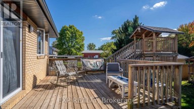 3137 RIVER STREET Brooke-Alvinston (Brooke Alvinston) Ontario photo 32