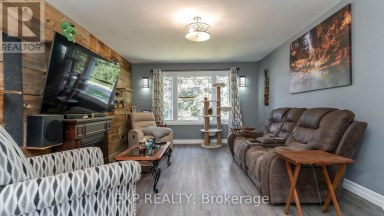 3137 RIVER STREET Brooke-Alvinston (Brooke Alvinston) Ontario photo 8