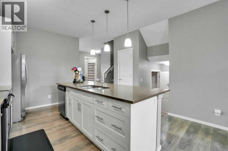 9039 52 Street NE, Calgary, Alberta, T3J0V5