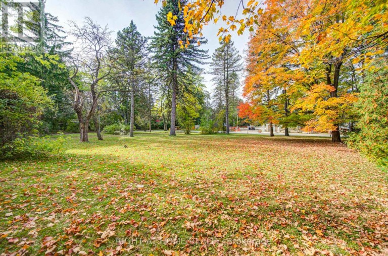 48 THE BRIDLE PATH, Toronto (Bridle Path-Sunnybrook-York Mills), Ontario, M2L1C8