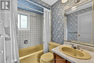 50 MAYVERN CRESCENT Richmond Hill (North Richvale) Ontario photo 21