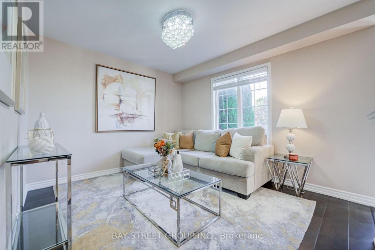 25 WATERTON CRESCENT, Richmond Hill (Langstaff), Ontario, L4B4L7