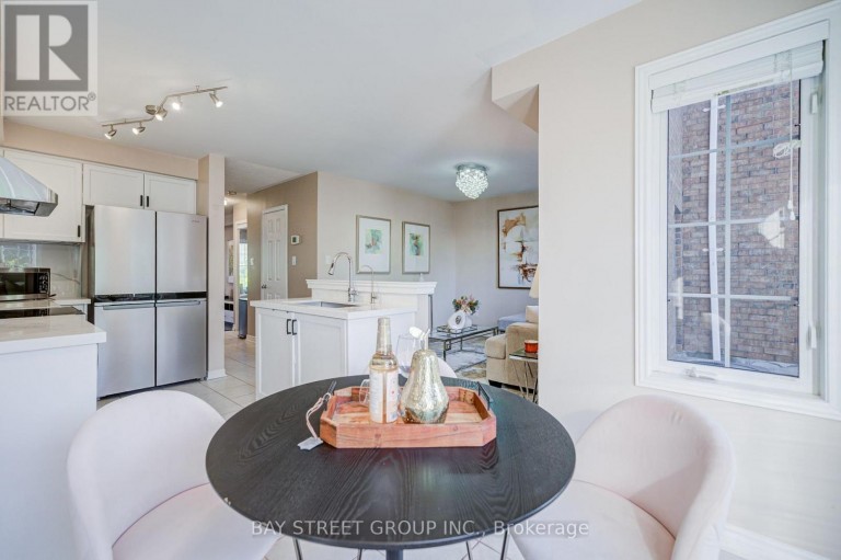 25 WATERTON CRESCENT, Richmond Hill (Langstaff), Ontario, L4B4L7