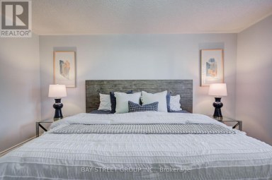 25 WATERTON CRESCENT Richmond Hill (Langstaff) Ontario photo 18