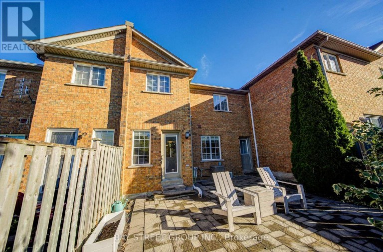 25 WATERTON CRESCENT, Richmond Hill (Langstaff), Ontario, L4B4L7