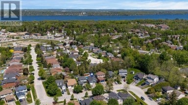 44 KNICELY ROAD Barrie (Painswick North) Ontario photo 3