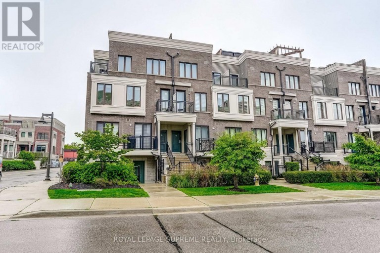 36 - 70 EASTWOOD PARK GARDEN, Toronto (Long Branch), Ontario, M8W0B2