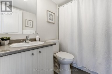 36 - 70 EASTWOOD PARK GARDEN Toronto (Long Branch) Ontario photo 23