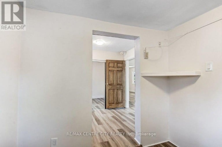78 STUART STREET, London East (East C), Ontario, N5Y1S3