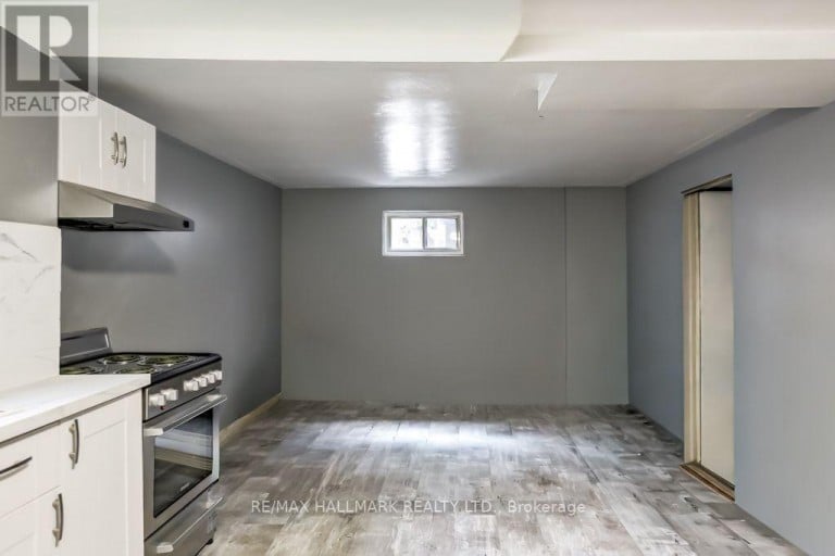 39 CALUMET CRESCENT, Toronto (Woburn), Ontario, M1H1W4