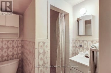 39 CALUMET CRESCENT Toronto (Woburn) Ontario photo 24