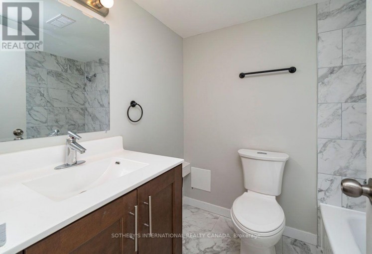 1004 - 720 SPADINA AVENUE, Toronto (University), Ontario, M5S2T9