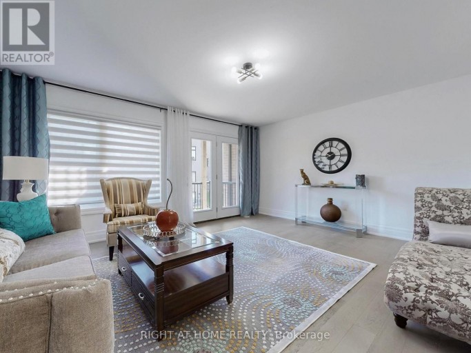 163 LEBOVIC CAMPUS DRIVE, Vaughan (Patterson), Ontario, L6A5A1