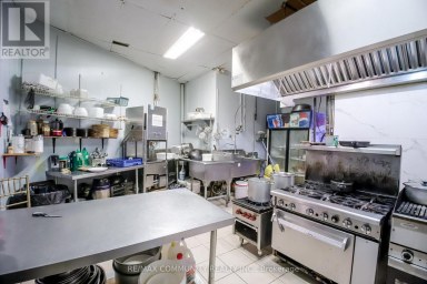 8 - 833 WESTLOCK ROAD Mississauga (Erindale) Ontario photo 32