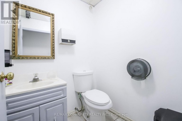 8 - 833 WESTLOCK ROAD, Mississauga (Erindale), Ontario, L5C1K7