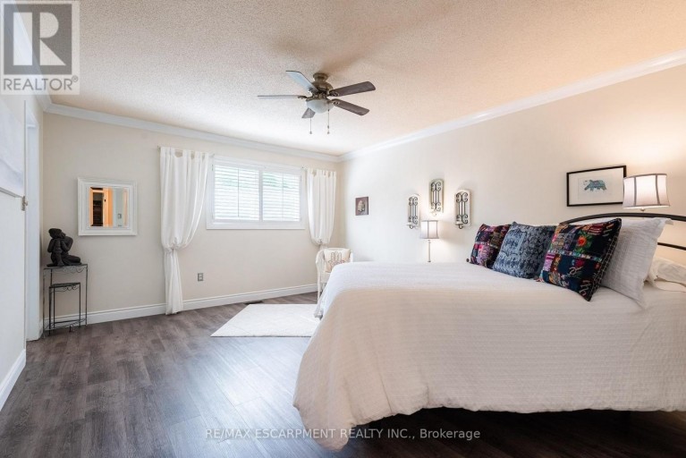 20 - 1276 SILVAN FOREST DRIVE, Burlington (Tansley), Ontario, L7M4V8