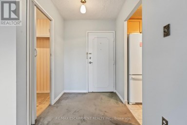 504 - 640 WEST STREET Brantford Ontario photo 6