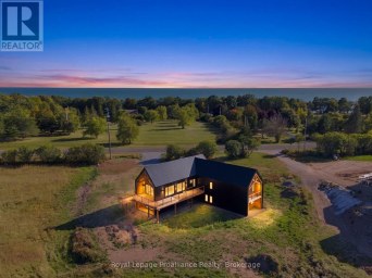 1150 COUNTY ROAD 20 Prince Edward County (Hillier Ward) Ontario photo 1