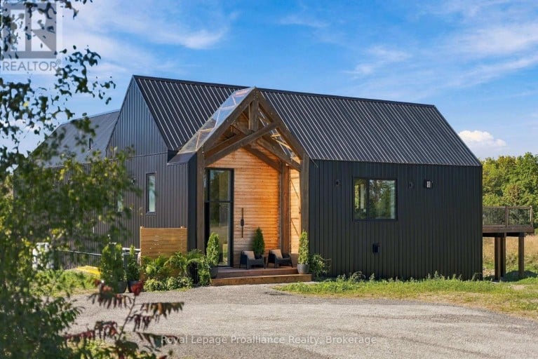 1150 COUNTY ROAD 20, Prince Edward County (Hillier Ward), Ontario, K0K3L0