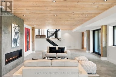 1150 COUNTY ROAD 20 Prince Edward County (Hillier Ward) Ontario photo 37