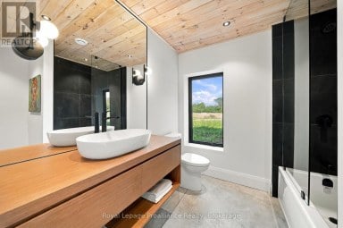 1150 COUNTY ROAD 20 Prince Edward County (Hillier Ward) Ontario photo 43