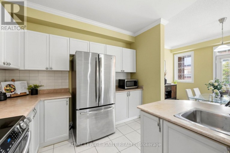 35 WILKIE LANE, Ajax (South East), Ontario, L1S7S5