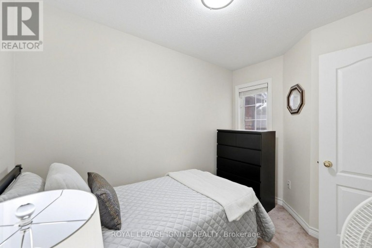 35 WILKIE LANE, Ajax (South East), Ontario, L1S7S5