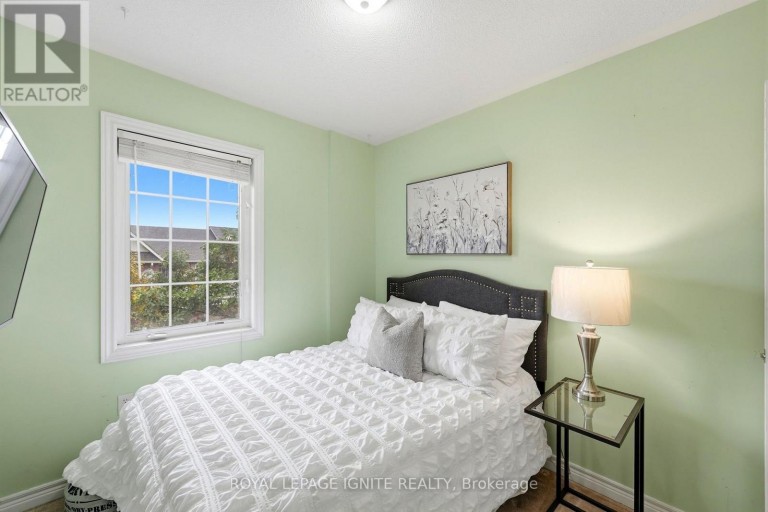 35 WILKIE LANE, Ajax (South East), Ontario, L1S7S5