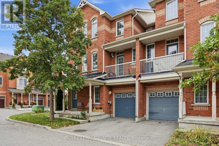 35 WILKIE LANE, Ajax (South East), Ontario, L1S7S5