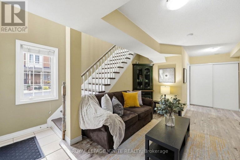 35 WILKIE LANE, Ajax (South East), Ontario, L1S7S5