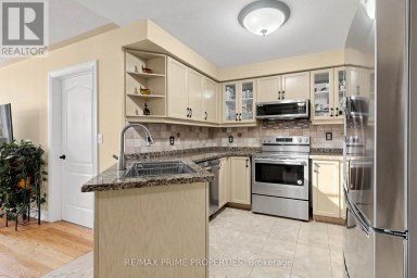 101 SETTLEMENT PARK AVENUE Markham (Cornell) Ontario photo 13