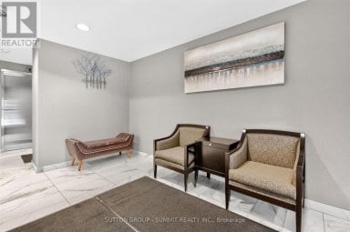 606 - 32 TANNERY STREET Mississauga (Streetsville) Ontario photo 4