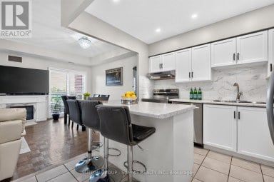 606 - 32 TANNERY STREET Mississauga (Streetsville) Ontario photo 7
