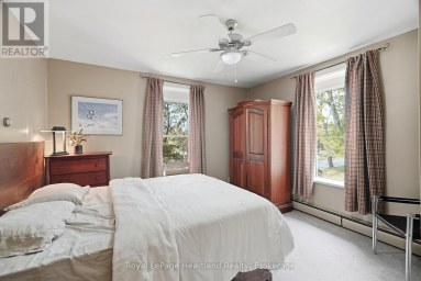 160 JOHN STREET E North Huron (Wingham) Ontario photo 25